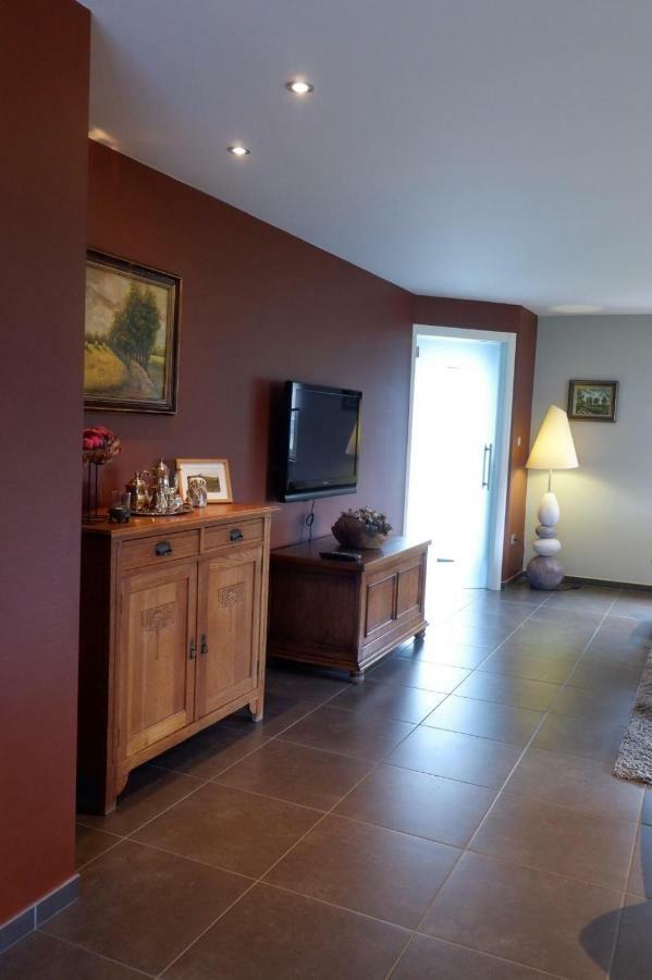 Villa T Heirbaanhuys à Looz Extérieur photo